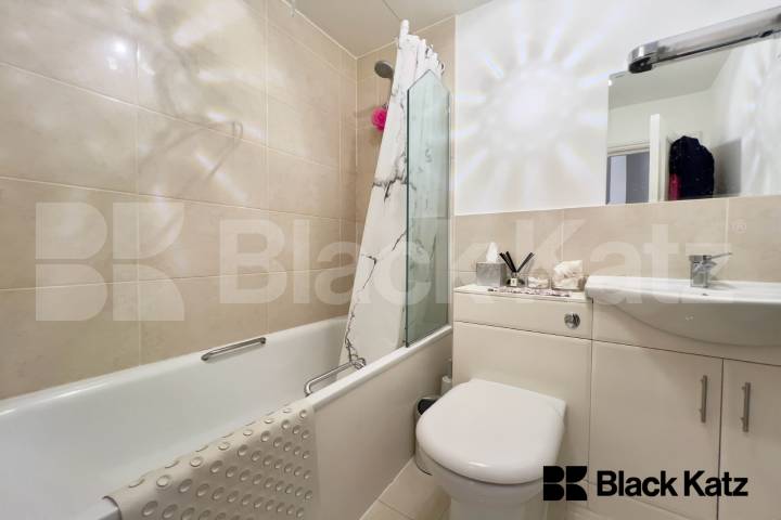 This beautiful bright and airy ground floor one bedroomed conversion Winchester Street , Pimlico